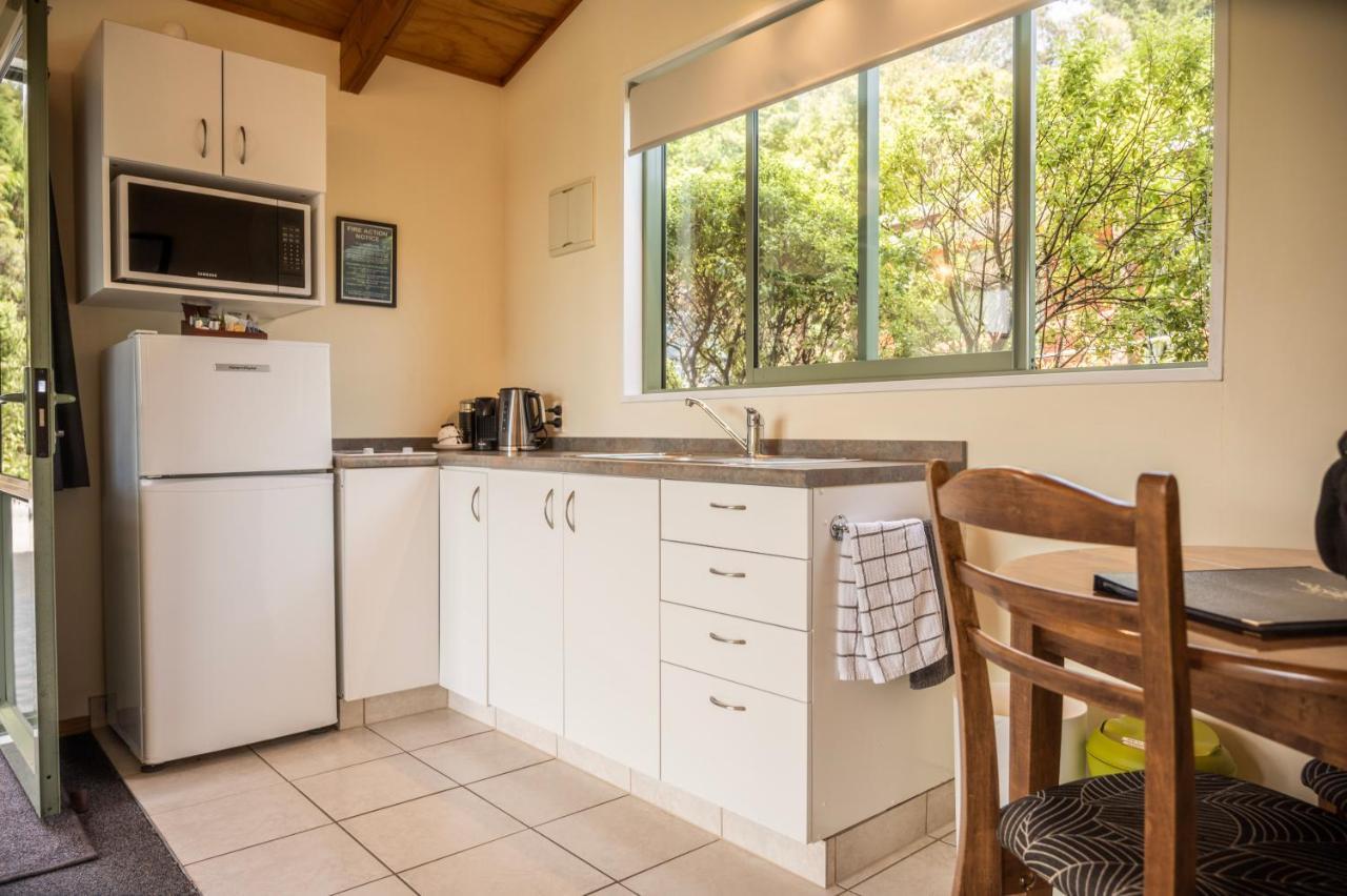 Goldfield Suites Greymouth Exterior photo