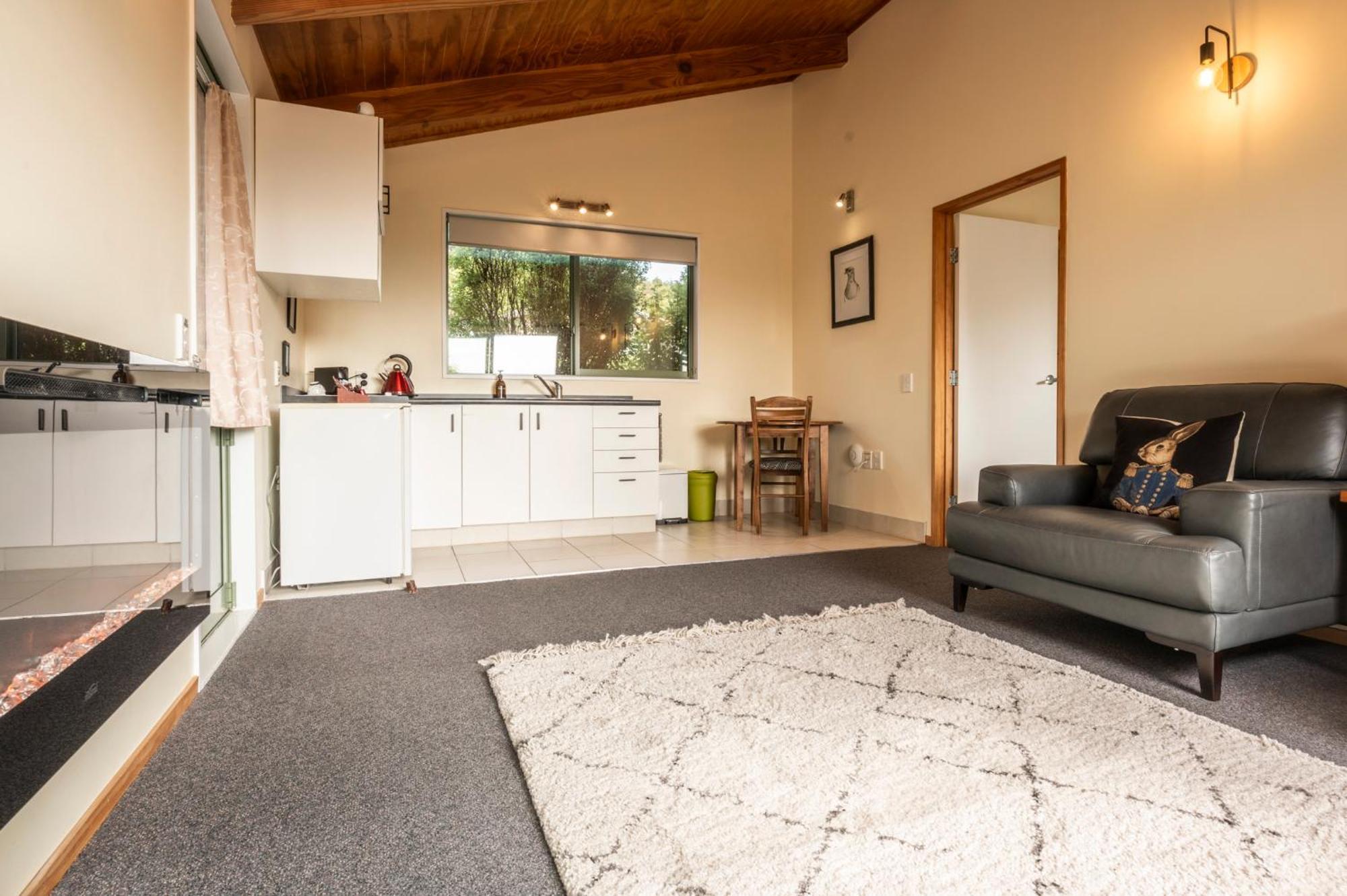 Goldfield Suites Greymouth Exterior photo