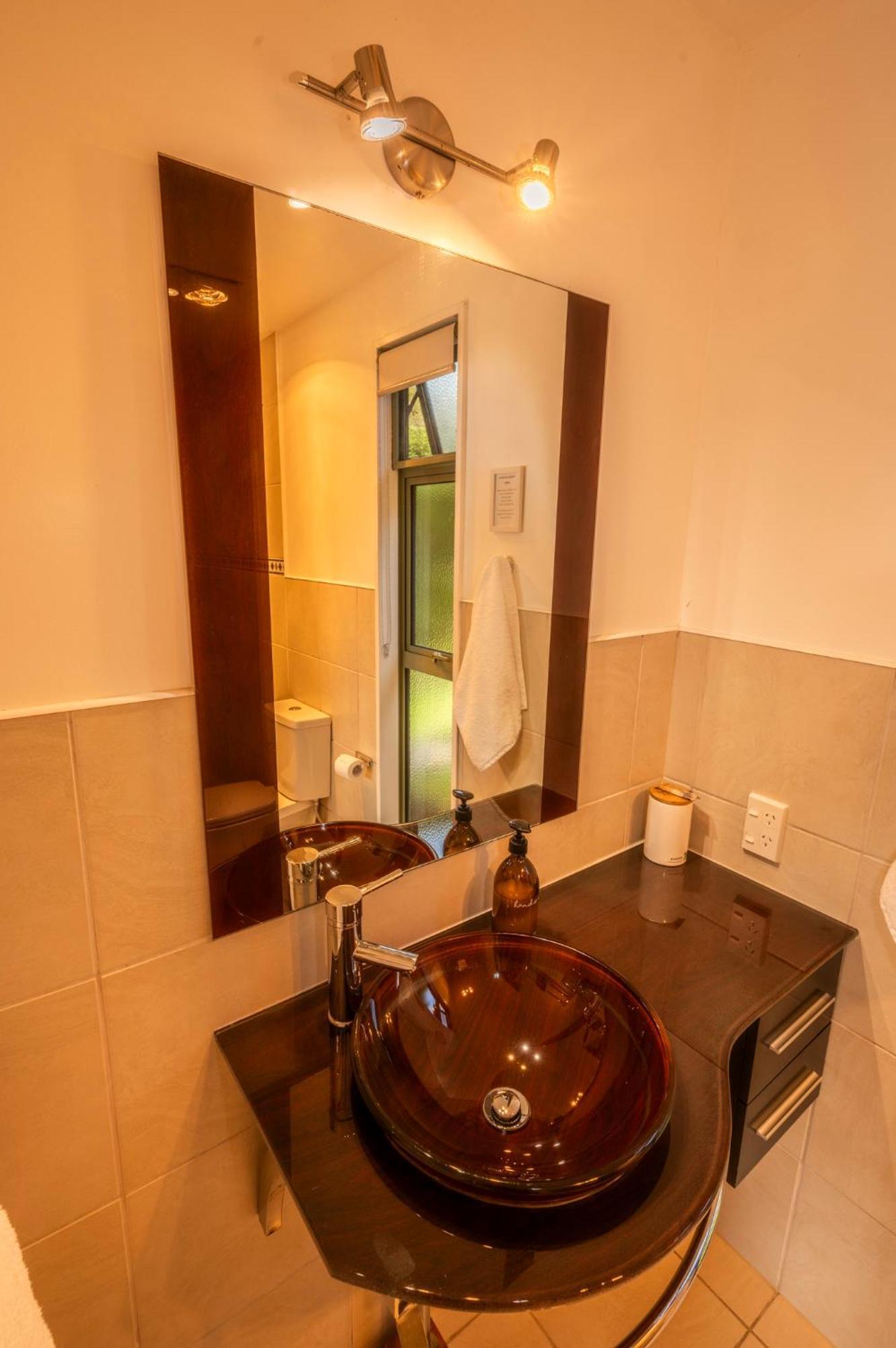 Goldfield Suites Greymouth Room photo