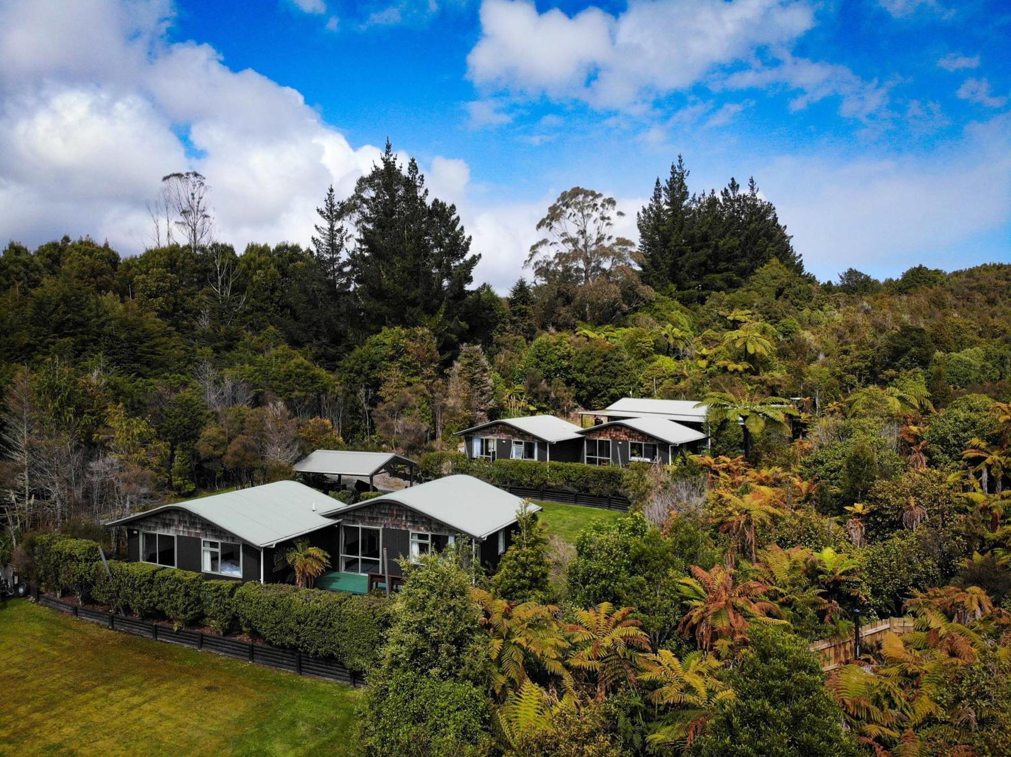 Goldfield Suites Greymouth Exterior photo